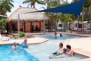 Blue Dolphin Resort  Holiday Park - Casino Accommodation
